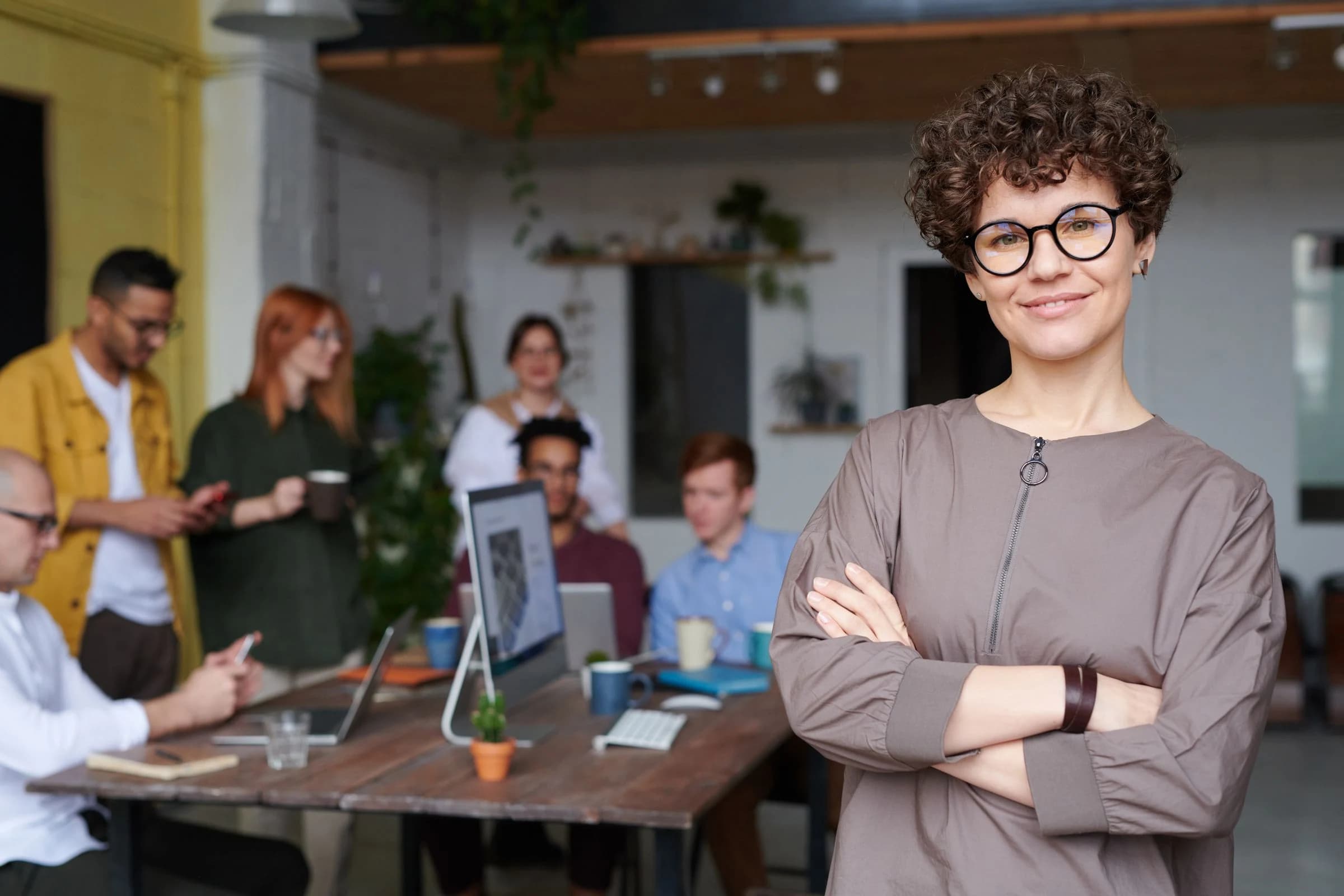 Keep conversations connected through professional teamwork